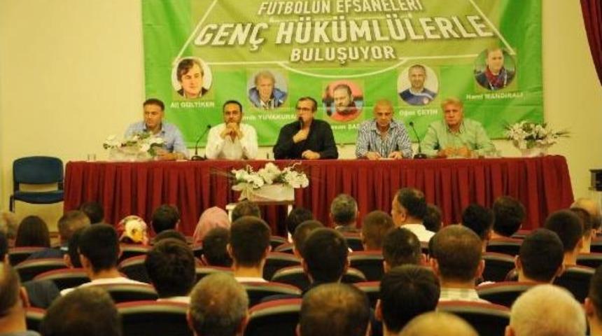 Futbolun Efsaneleri Şanlıurfa'da H&uuml;k&uuml;ml&uuml;lerle Ma&ccedil; Yaptı