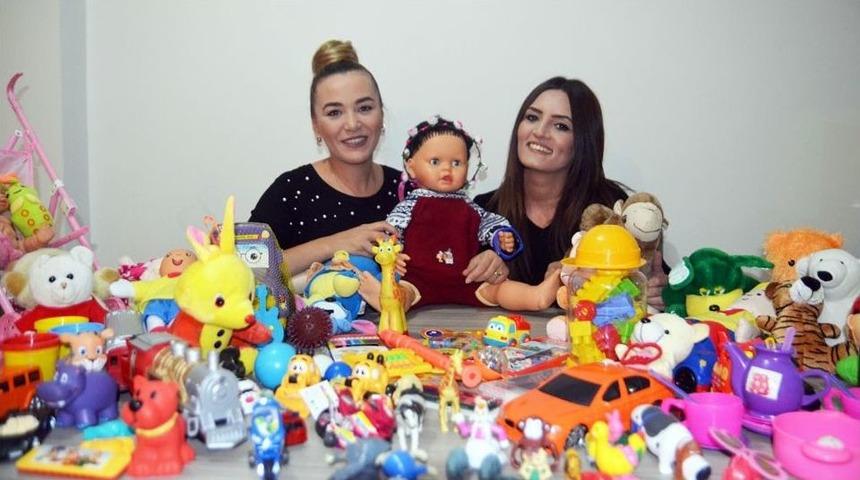 Oyuncaklar Hatay İçin Yola Çıkıyor