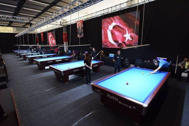 Başkan Uğur, Türkiye Bilardo Şampiyonasına Konuk Oldu