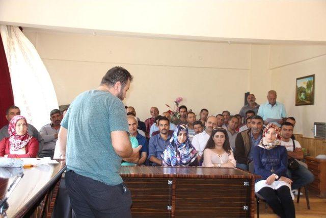 Varto Belediyesi Çalışanlarına İş Güvenliği Semineri