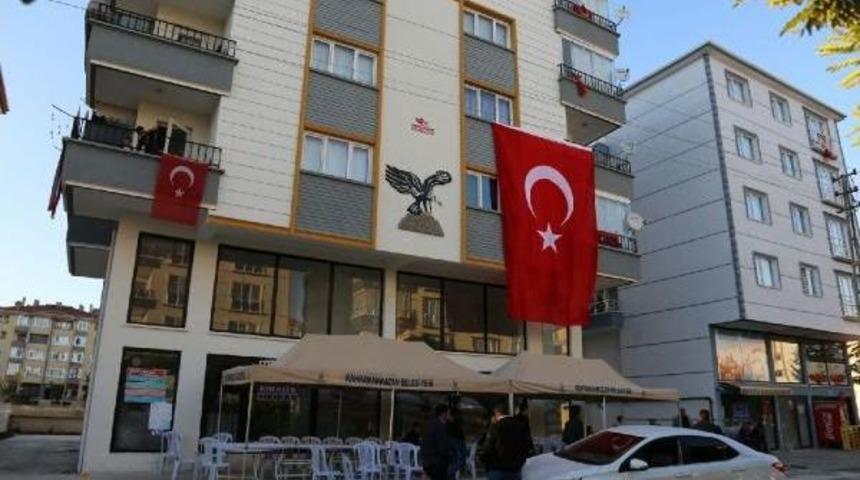 Kız Ka&ccedil;ırma Kavgası: 2 Sivil &Ouml;ld&uuml;, 1 Polis Şehit, 1 Polis Ve &Ouml;ğrenci Yaralı (6)