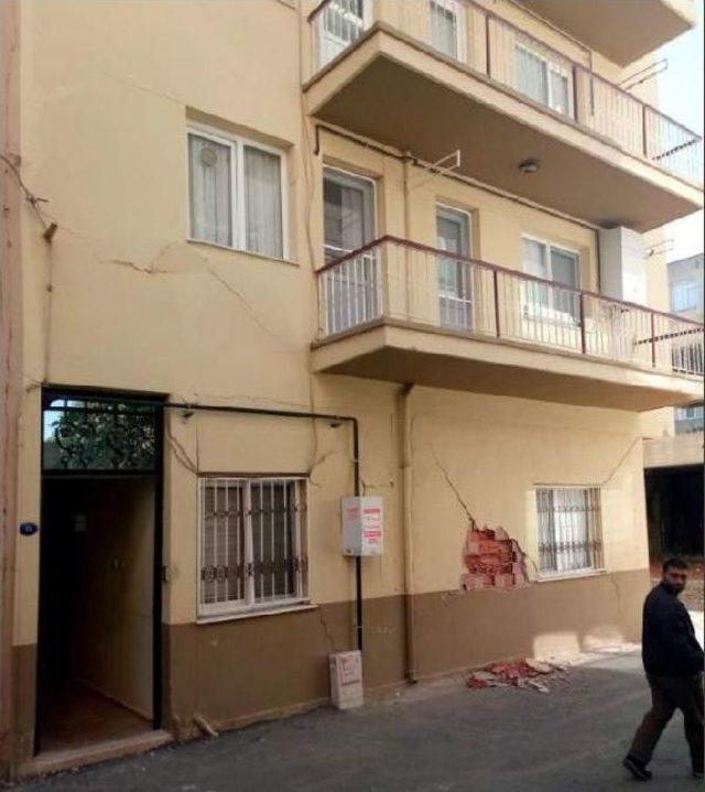 Temel Kazısında Yol &Ccedil;&ouml;kt&uuml; 3