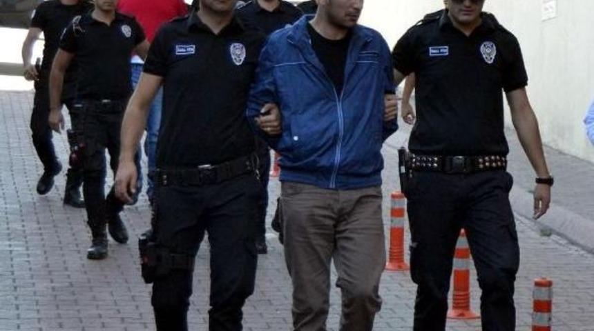 Uyuşturucu Ticaretinden 3 Kişi Adliyeye Sevkedildi