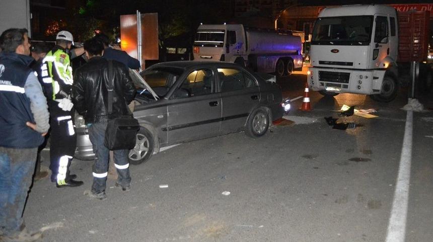 Yediği Yemek Rahatsız Edince Kaza Yaptı