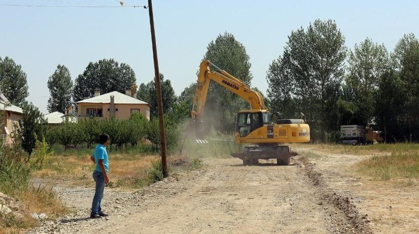 G&uuml;rpınar&rsquo;da Yeni İmar Yolları A&ccedil;ılıyor