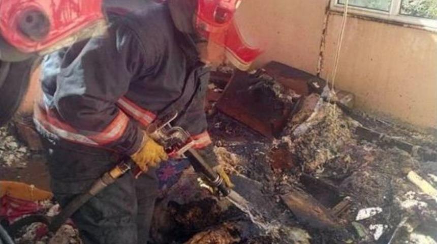 Baraka Yangını İtfaiye Ekiplerince S&ouml;nd&uuml;r&uuml;ld&uuml;