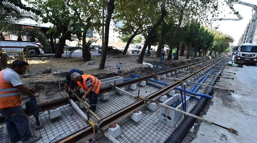 İki B&uuml;y&uuml;k Bulvar Birleşiyor