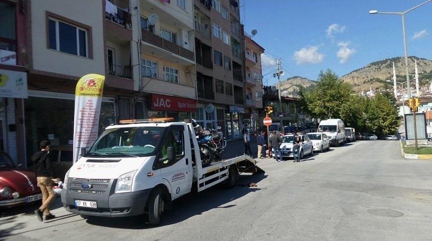 Trafik Uygulamasında Motosiklet S&uuml;r&uuml;c&uuml;lerine Ceza Yağdı