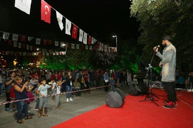 Yenimahalle&rsquo;de Konser Coşkusu Devam Ediyor 1