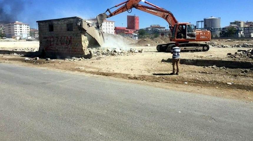 Kilis&rsquo;teki Eski Hayvan Pazarı Yıkılıyor