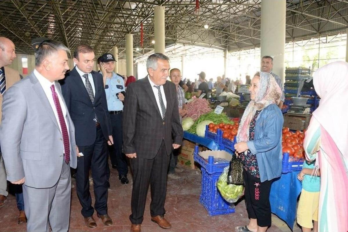 Vali Yazıcı Kepsut&rsquo;ta