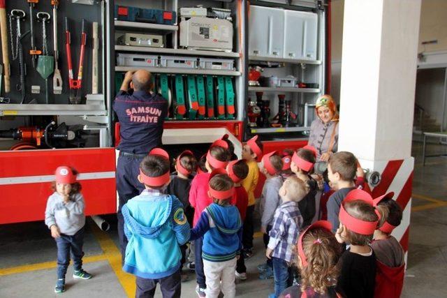 Samsun’da Minikler 1 Günlüğüne İtfaiyeci Oldu