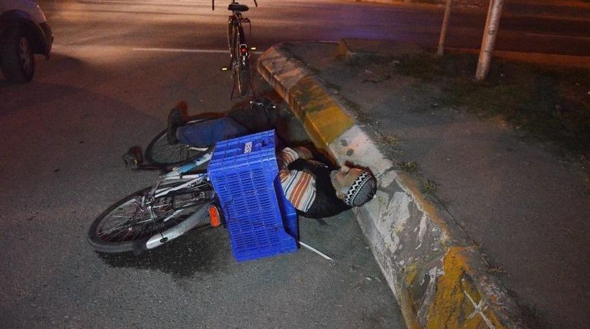 İşe Gitmek İ&ccedil;in Evden &Ccedil;ıkan Yaşlı Adam, Yolda Baygın Bulundu