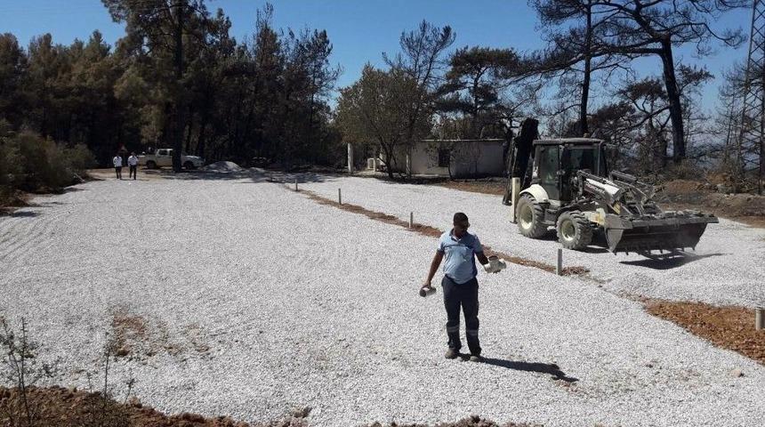 Zeytink&ouml;y&rsquo;de &Ccedil;adır Ve Konteyner Yaşam Alanı Oluşturuluyor