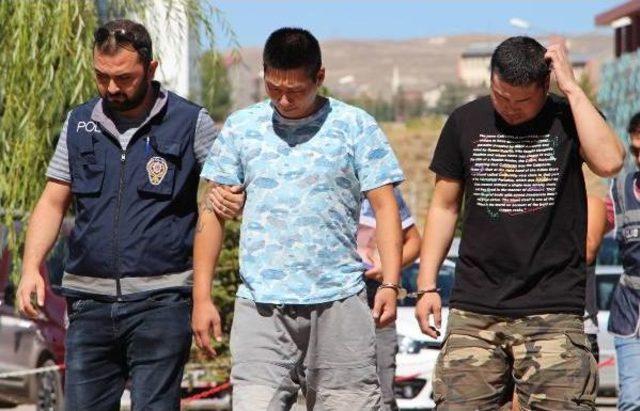 &Ouml;zel D&uuml;zenekli &Ccedil;anta Ile 13 Bin Liralık Kıyafet Hırsızlığı 1