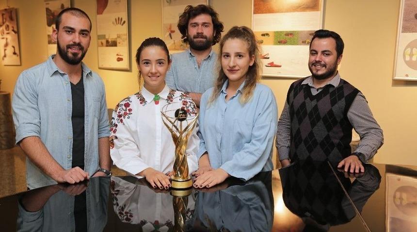 En İyi Kısa Film &Ouml;d&uuml;l&uuml; &rsquo;&ccedil;ember&rsquo;e