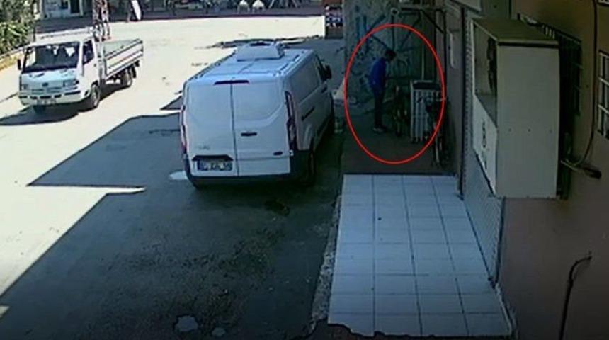 Bisiklet Hırsızından Pişkin Cevap: "adam &Ouml;ld&uuml;rd&uuml;m"