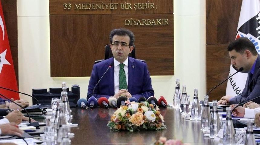 Diyarbakır&rsquo;da &rsquo;okul G&uuml;venliği&rsquo; Toplantısı