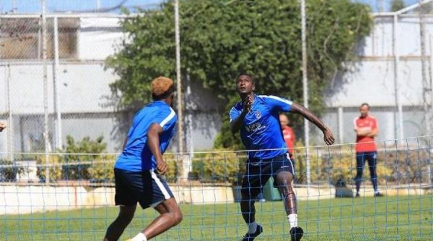 Trabzonspor Hazırlıklarını S&uuml;rd&uuml;rd&uuml;