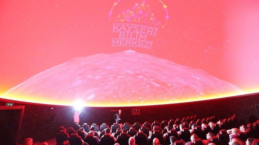 41 İlden &Ouml;ğretmenler Kayseri Bilim Merkezi&rsquo;nde Buluştu