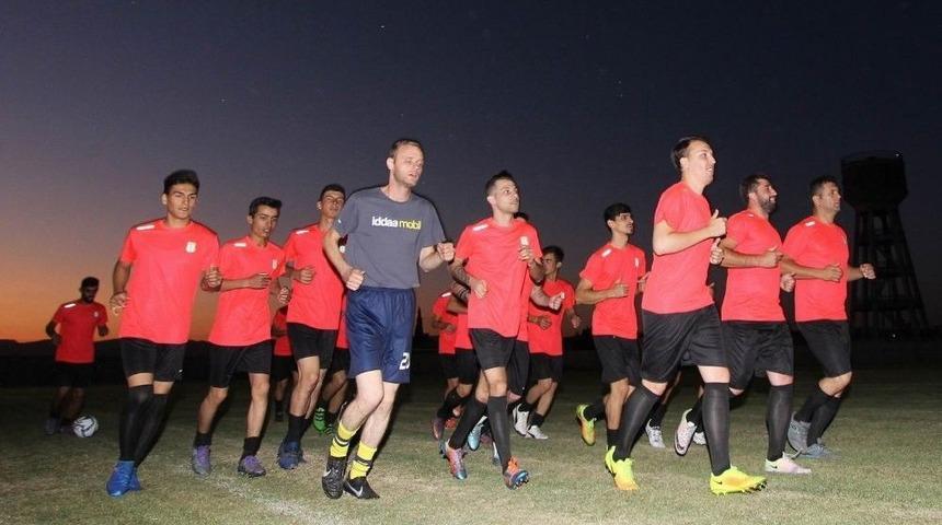 Saruhanlı Belediyespor Sezonu A&ccedil;tı