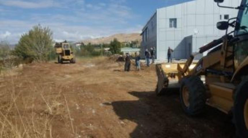 Pertek Su Sporları Merkezi&rsquo;nde &Ccedil;evre D&uuml;zenlemesi