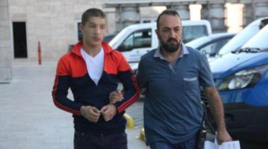 Husumetli Olduğu 2 Kişiyi Silahla Vuran Ş&uuml;pheli Tutuklandı