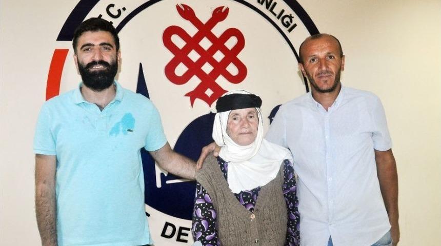 G&ouml;zleri G&ouml;rmeyen Hasta Sağlığına Kavuştu