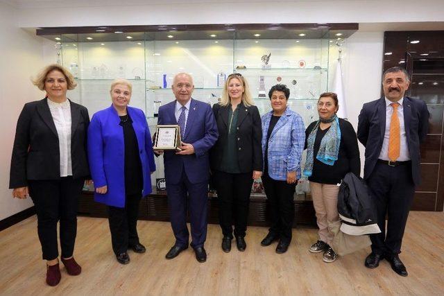 Hemşehri Derneklerinden Başkan Yaşar&rsquo;a Teşekk&uuml;r 3