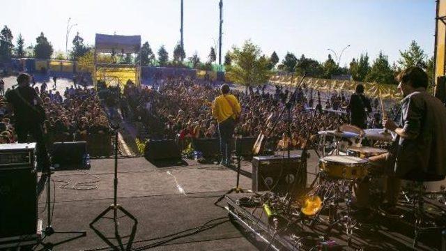 'milyonfest Ankara' Binlerce Müzikseveri Bir Araya Getirdi