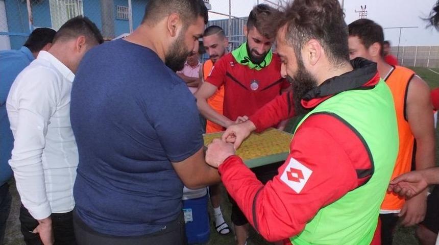 Taraftarları Diyarbekirsporu&rsquo;u Yalnız Bırakmadı