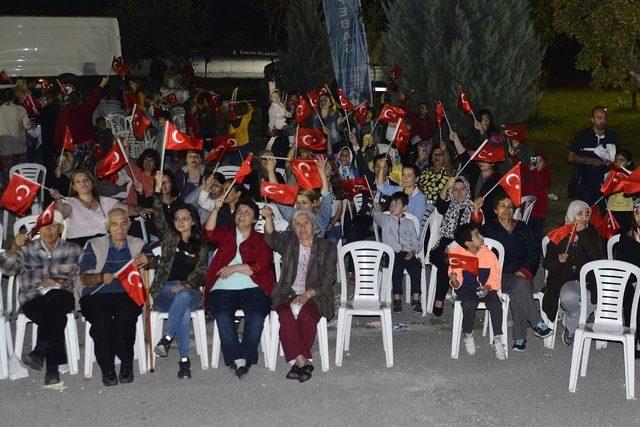 Tepebaşı’ndan Şeker Mahallesi’nde Halk Konseri