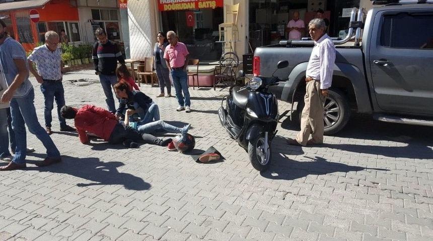 Manavgat&rsquo;ta Motosiklet Kazaları: 4 Yaralı