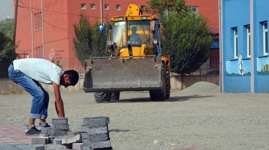 Iğdır&rsquo;da Okullar Eğitim Ve &Ouml;ğretime Hazırlanıyor