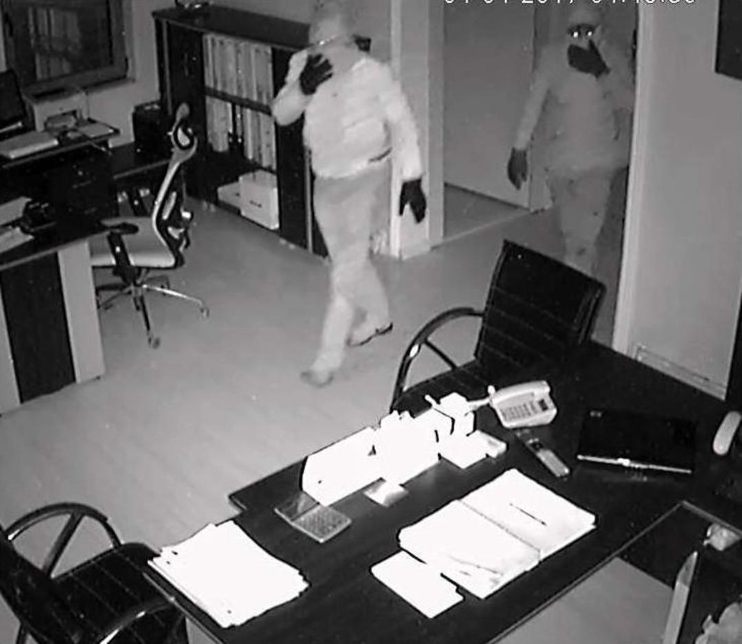 (&ouml;zel Haber) Tam Te&ccedil;hizatlı, Maskeli &Ccedil;elik Kasa Hırsızları Yakalandı