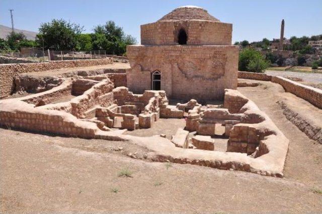 Hasankeyf te 82 Milyonluk Kapı, Zaviye, Hamam Ve T&uuml;rbe Taşınması Ihalesi Tamamlandı 2