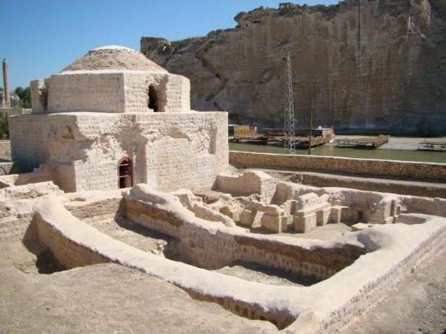 Hasankeyf te 82 Milyonluk Kapı, Zaviye, Hamam Ve T&uuml;rbe Taşınması Ihalesi Tamamlandı 3