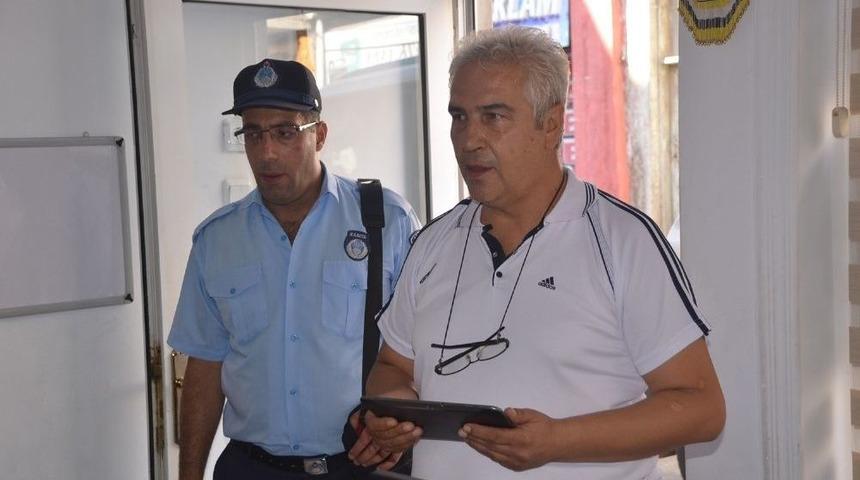 Sinop&rsquo;ta D&uuml;kkanlara Levha Denetimi