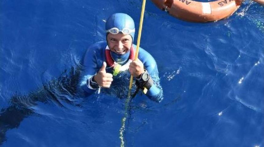 Derya Can'dan Yeni T&uuml;rkiye Rekoru