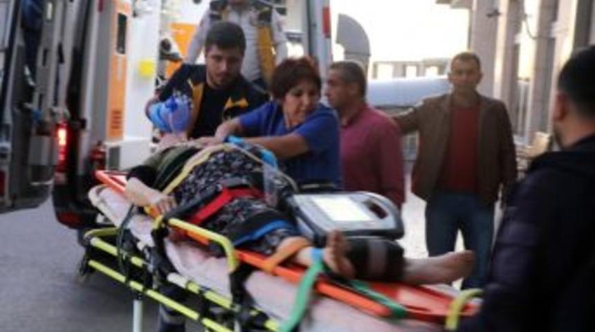 Fenalaşarak Bah&ccedil;eye Yuvarlanan Yaşlı Kadın Kurtarılamadı