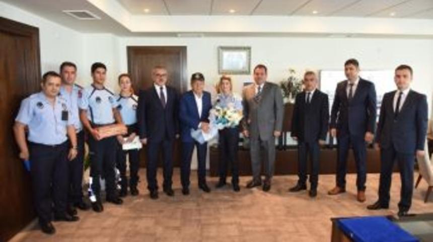 Balıkesir Zabıtası Cep Kamerası İle Denetleyecek