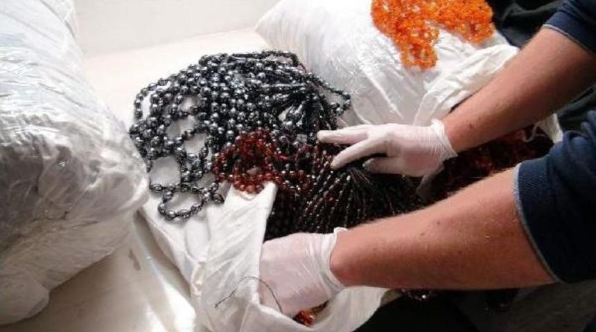 Atat&uuml;rk Havalimanı'nda 345 Bin Lira Tutarında Tesbih Ele Ge&ccedil;irildi