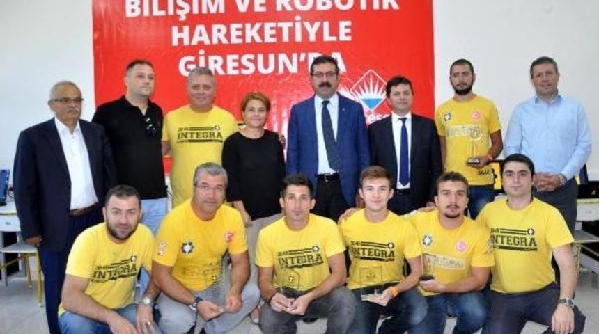 Bah&ccedil;eşehir Koleji &ldquo;Bilişim Ve Robotik Hareketi&rdquo; I&ccedil;in Giresun&rsquo;Da