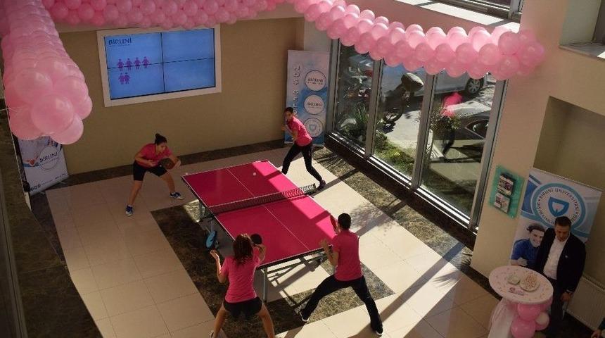 Masa Tenisi Bayan Milli Takımı Meme Kanserinde Farkındalık İ&ccedil;in Oynadı