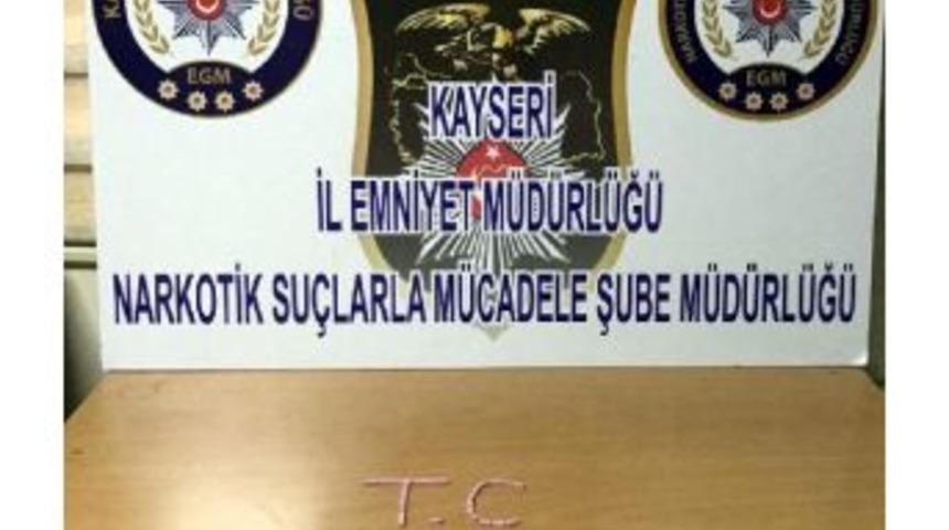 Yol Uygulamasında Uyuşturucu Ile Yakalandılar