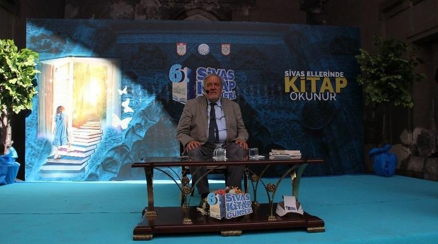 İlber Ortaylı: "tabulara &Ccedil;omak Sokamazsınız"