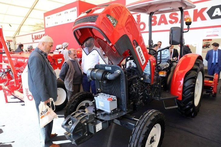 Bursa Tarım Fuarına Başak Traktör Ve Başak Agri Damga Vurdu G2