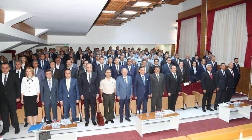 Valici Topaca Başkanlığında &ldquo;okul G&uuml;venliği İstişare Toplantısı&rdquo; Yapıldı