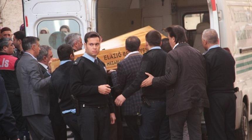 Elazığ&rsquo;da Baba Kızının Boğazını Keserek &Ouml;ld&uuml;rd&uuml;