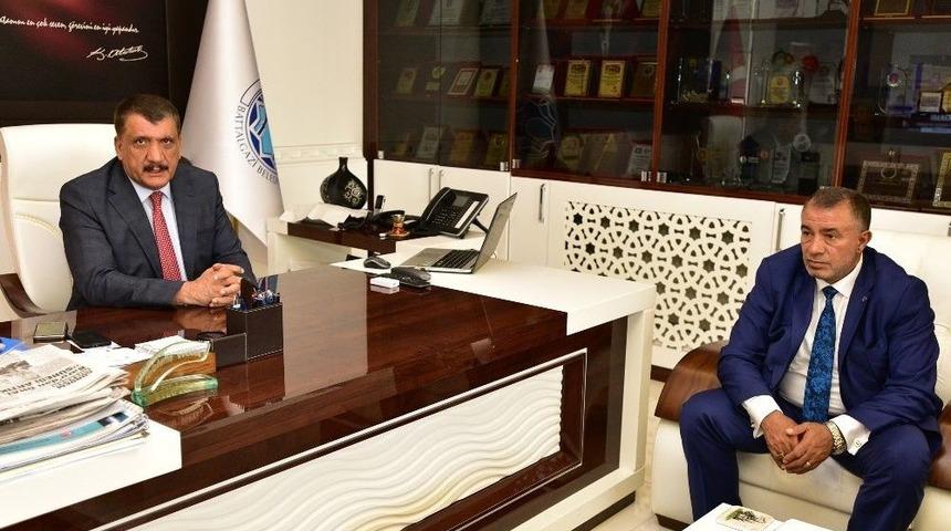 Battalgazi Belediye Başkanı Selahattin G&uuml;rkan: